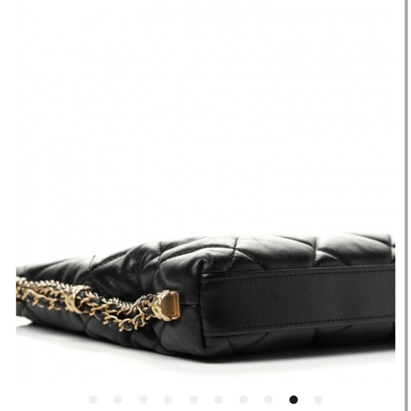 Chanel Lambskin Quilted Crush on Chains Hobo Black - Picture 7 of 9